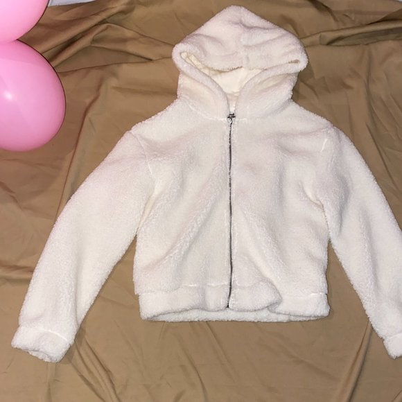 Women's Jackets, Hoodies, and Cardigans (med,large,xl) - Picture 2 of 10